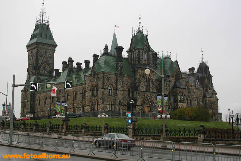 Столица Канады - Ottawa (Оттава по-русски).  Парламент. 