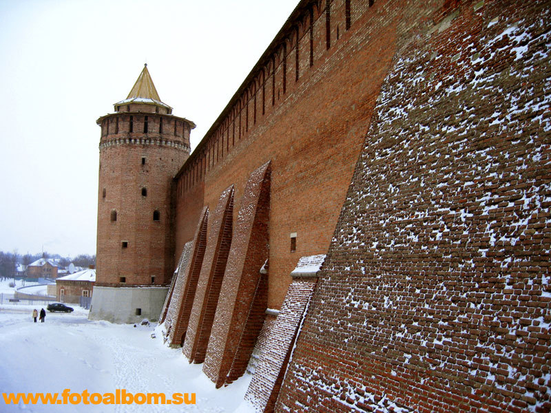 Кремлевская стена (направо)