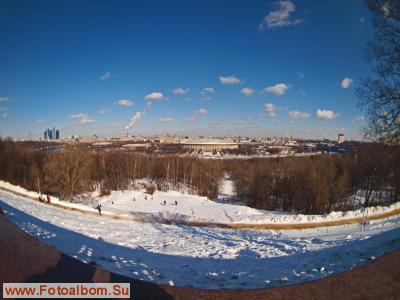 8 марта 2010 года на Воробьёвых (бывших Ленинских) горах. - фото 25760