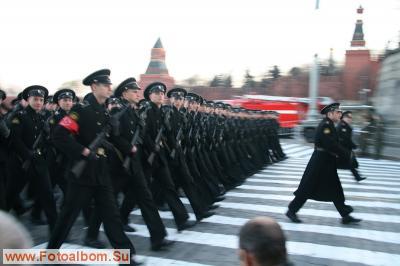 Ночная  репетиция Парада на Красной площади - фото 27697