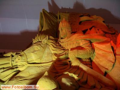 Скульптуры из песка «Святая Русь» у Храма Христа Спасителя  - фото 31510