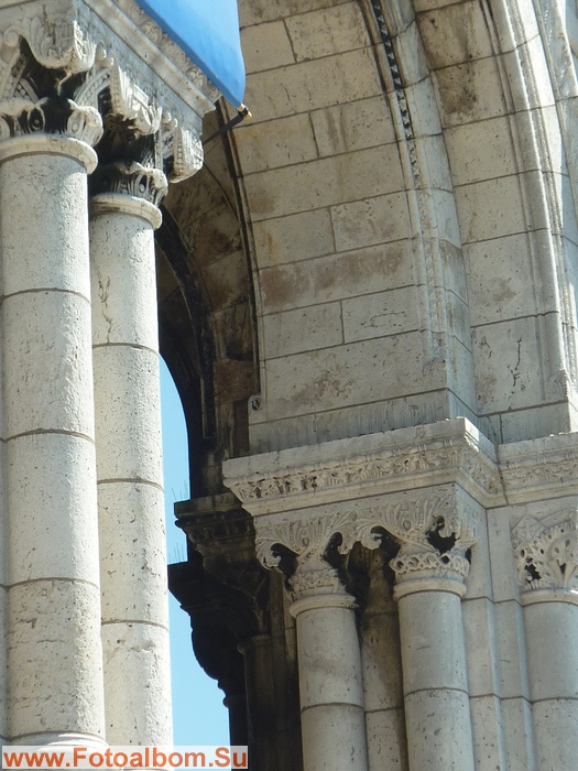 колонны Сакре Кер